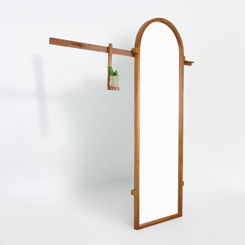 Ficar Standing Mirror